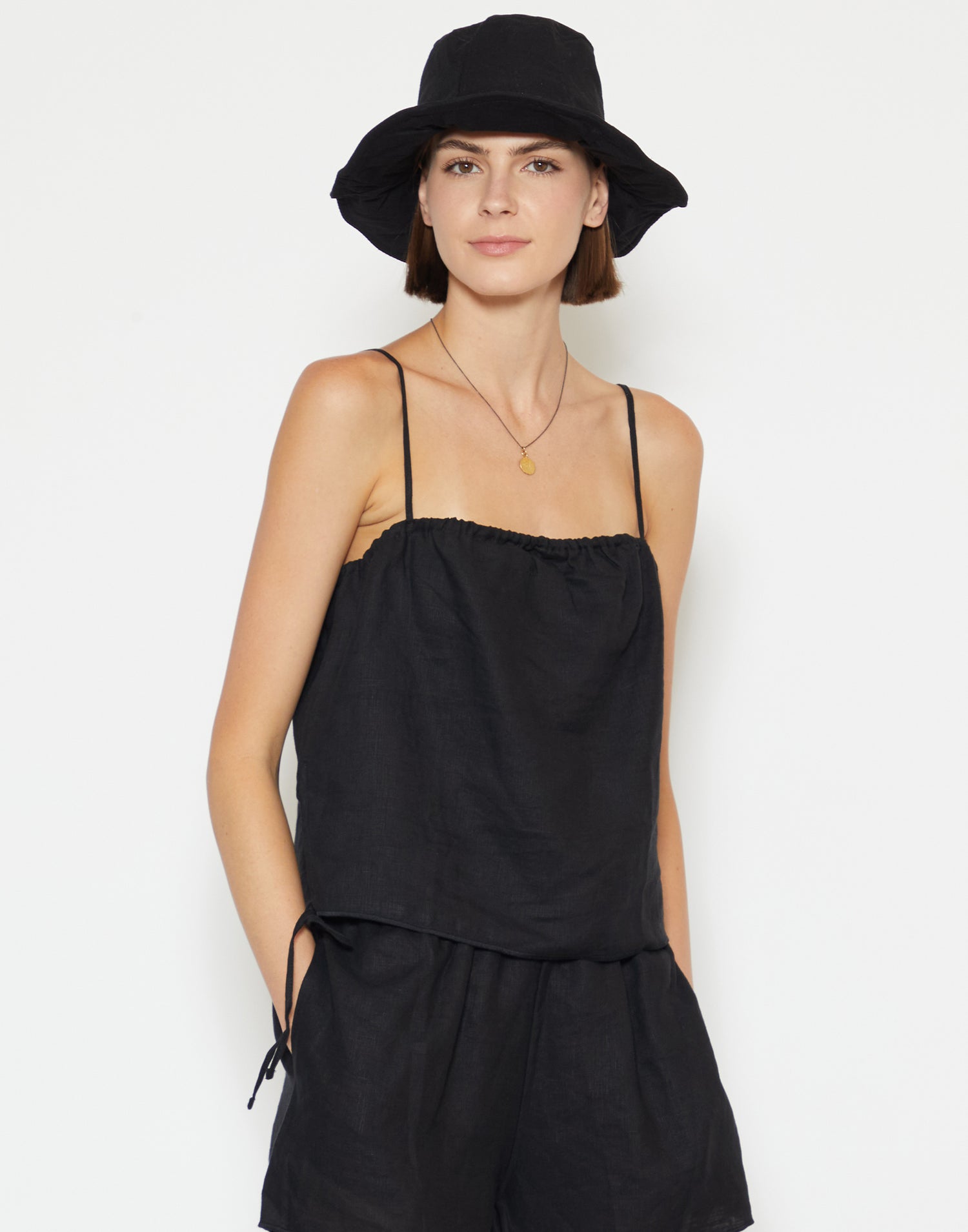 Black Cotton &amp; Linen Everyday Hat